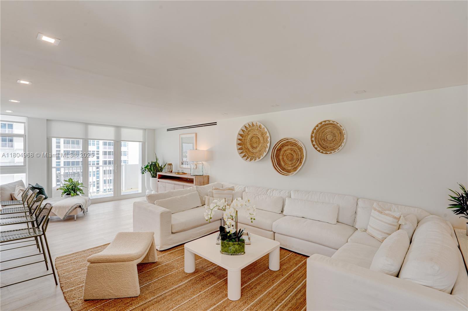 RENAISSANCE OF POMPANO BE - Residential Lease