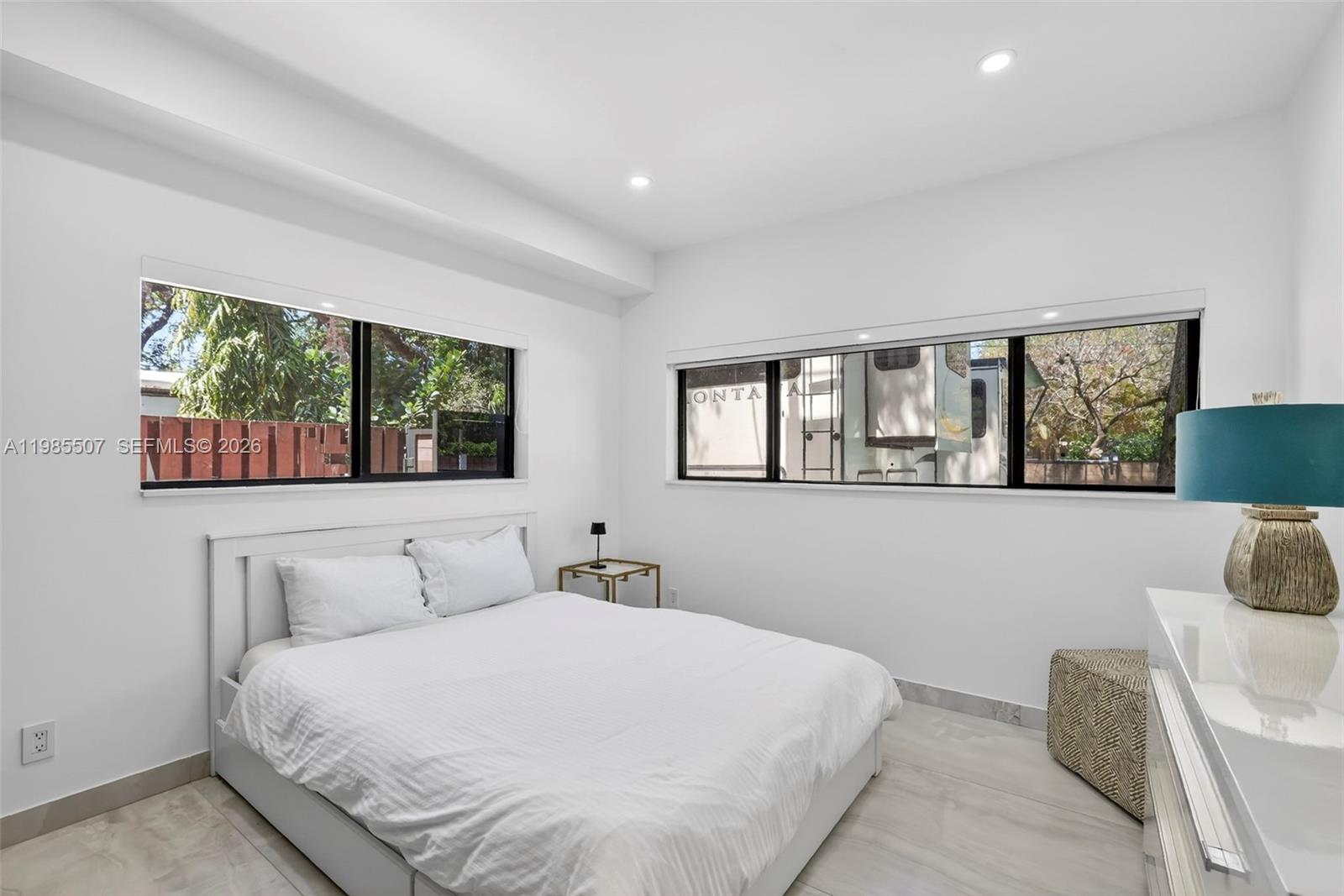 RIVERLAND MANORS - Residential