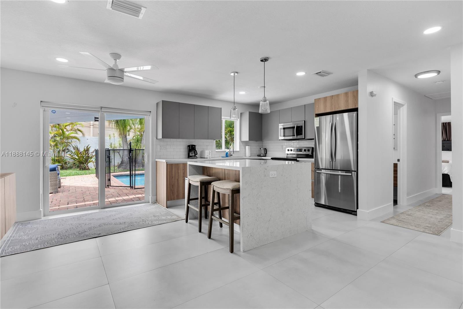 BOULEVARD ESTATES AMEN - Residential