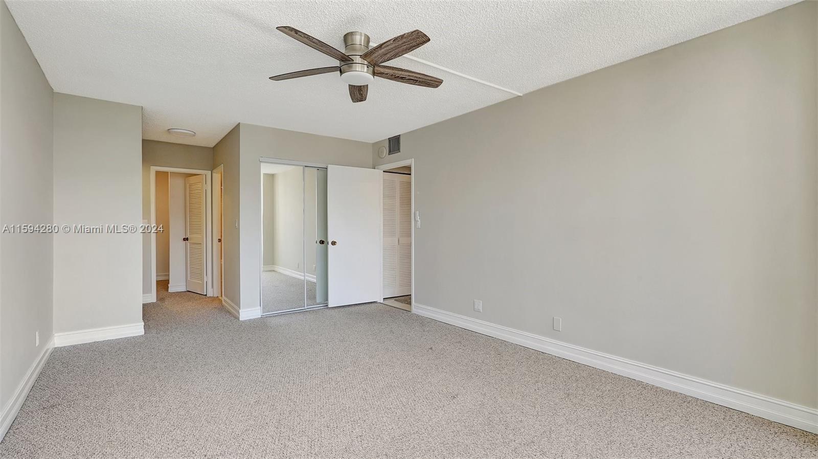 OLYMPUS CONDO PHASE - Residential