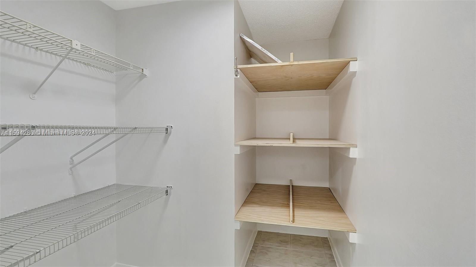 OLYMPUS CONDO PHASE - Residential