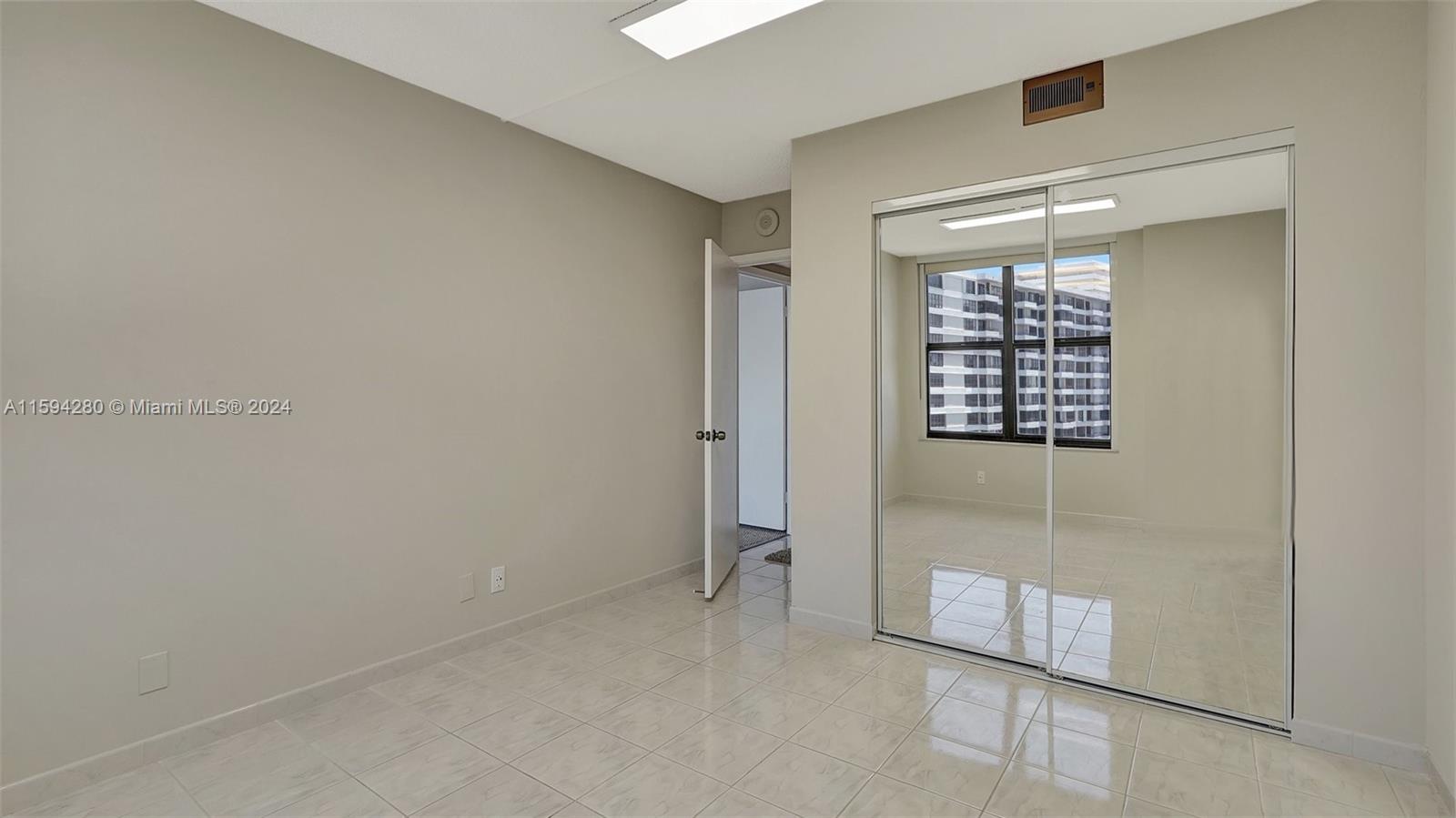OLYMPUS CONDO PHASE - Residential