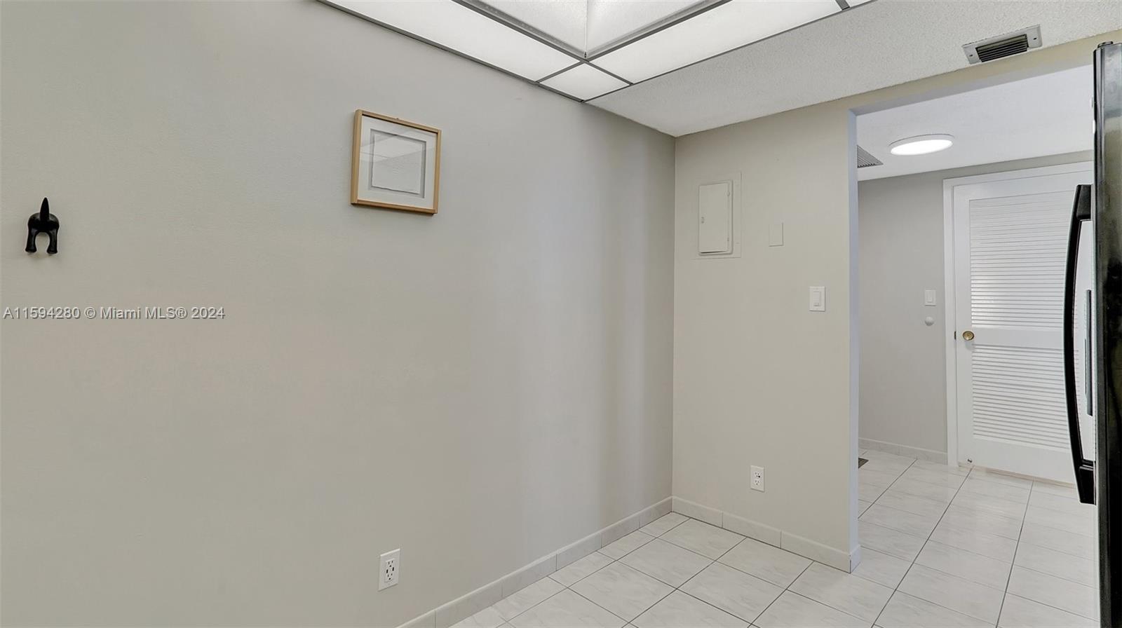 OLYMPUS CONDO PHASE - Residential