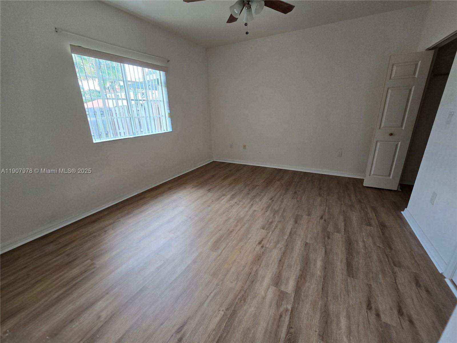 EUREKA PALM GARDEN - Residential