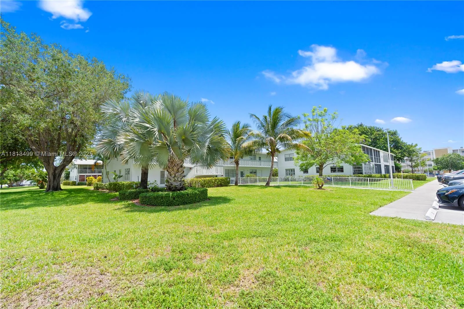 Deerfield Beach, Florida 33442, United States, 1 Bedroom Bedrooms, ,1 BathroomBathrooms,Residential,Active,142486