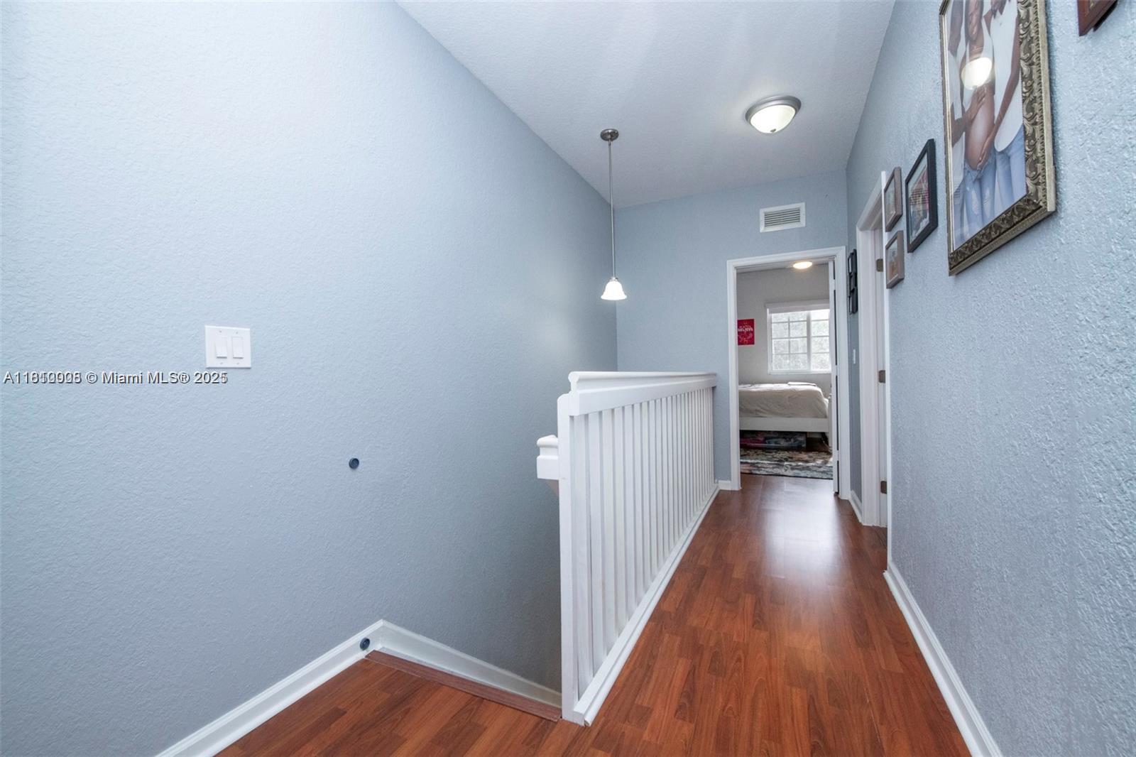CATALINA PLACE - Residential