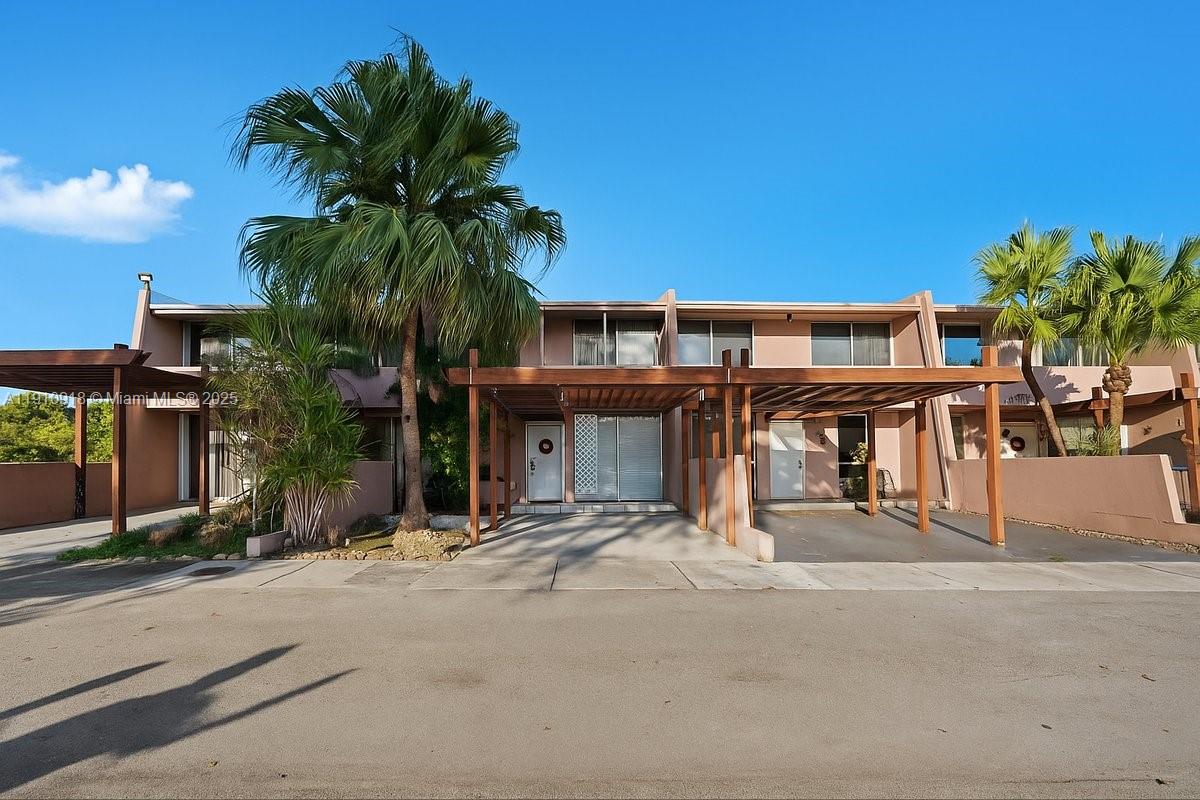 14105 SW Kendale Lakes Cir