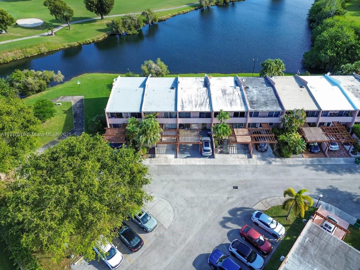 KENDALE LAKES NORTH SEC 7 - Residential