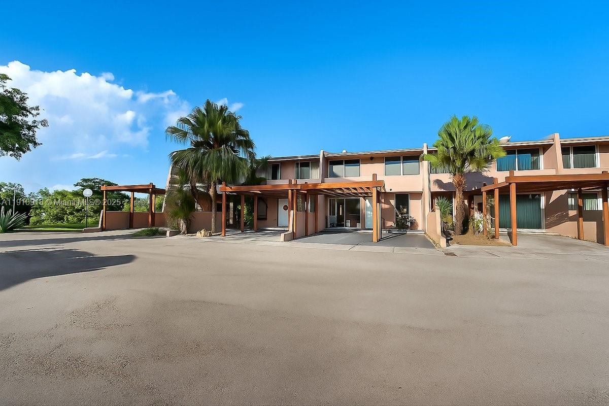 KENDALE LAKES NORTH SEC 7 - Residential