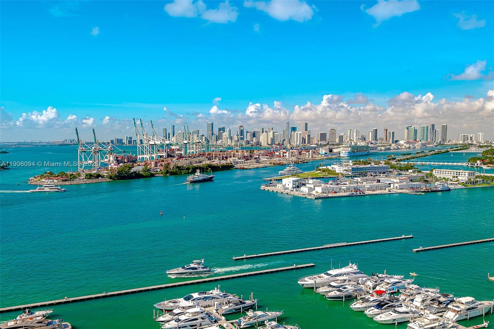 YACHT CLUB AT PORTOFINO C - Residential