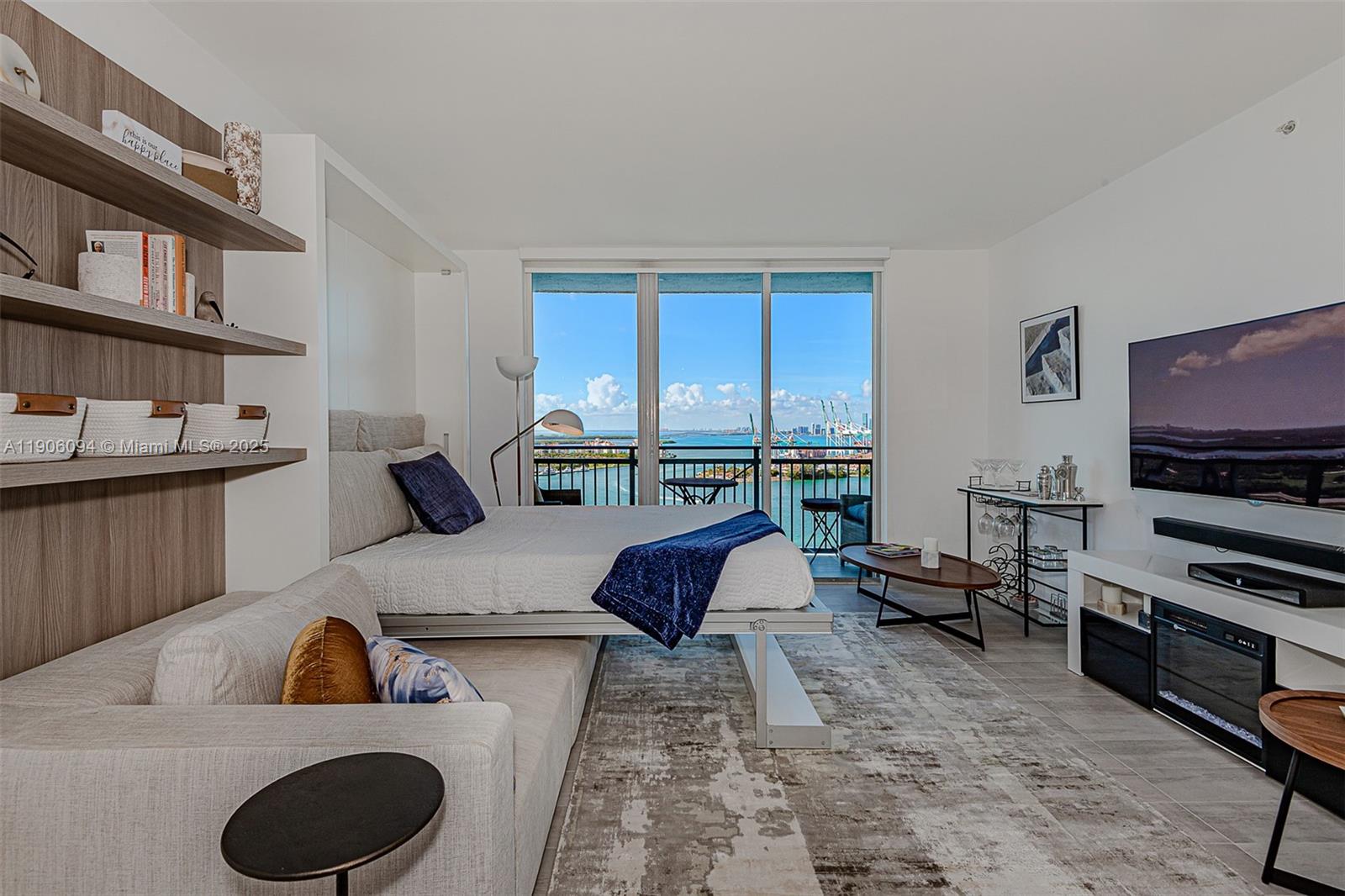 YACHT CLUB AT PORTOFINO C - Residential