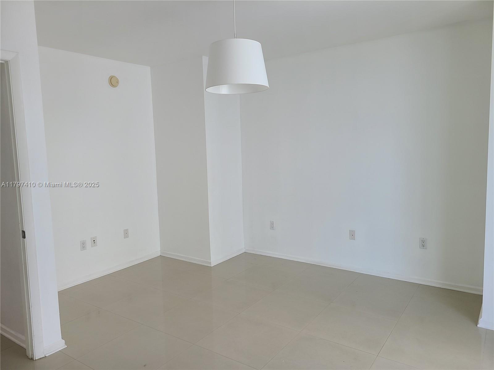 50 BISCAYNE CONDO - Residential Lease