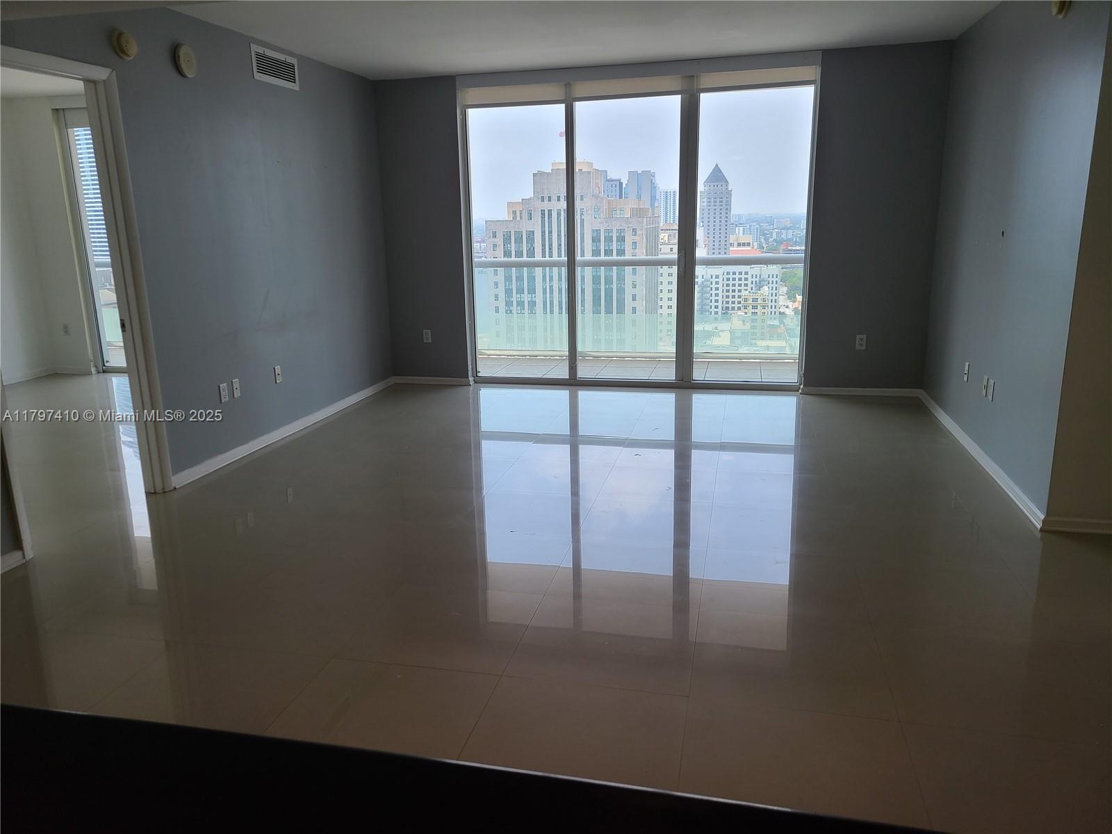50 BISCAYNE CONDO - Residential Lease