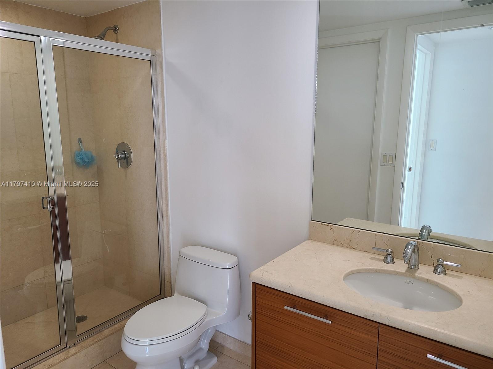 50 BISCAYNE CONDO - Residential Lease
