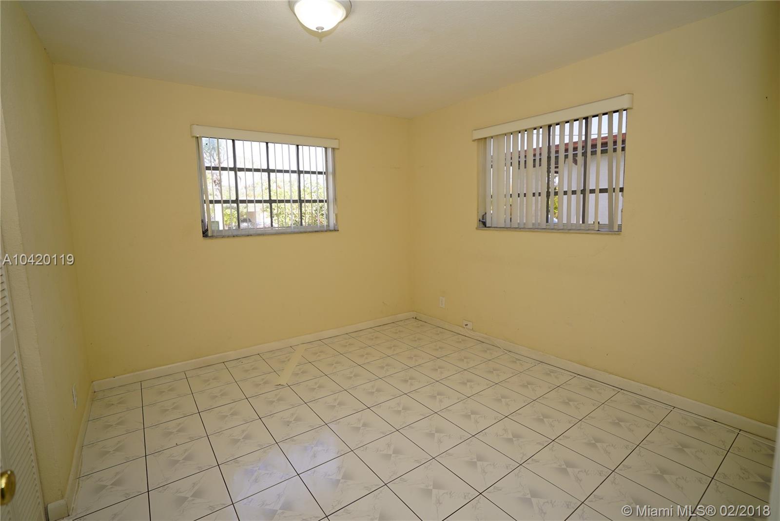 HOLLYWOOD HEIGHTS ESTATES - Residential