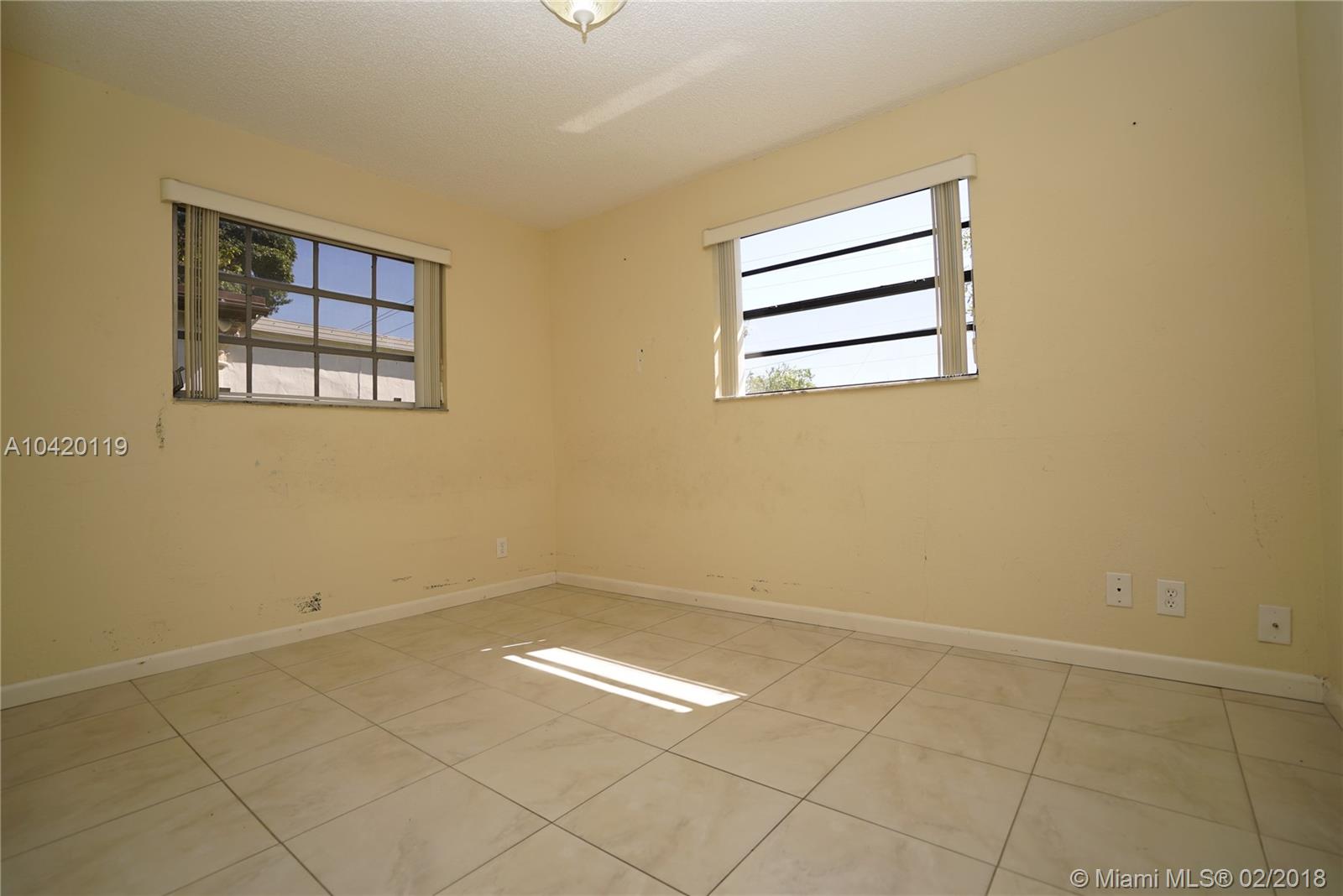 HOLLYWOOD HEIGHTS ESTATES - Residential