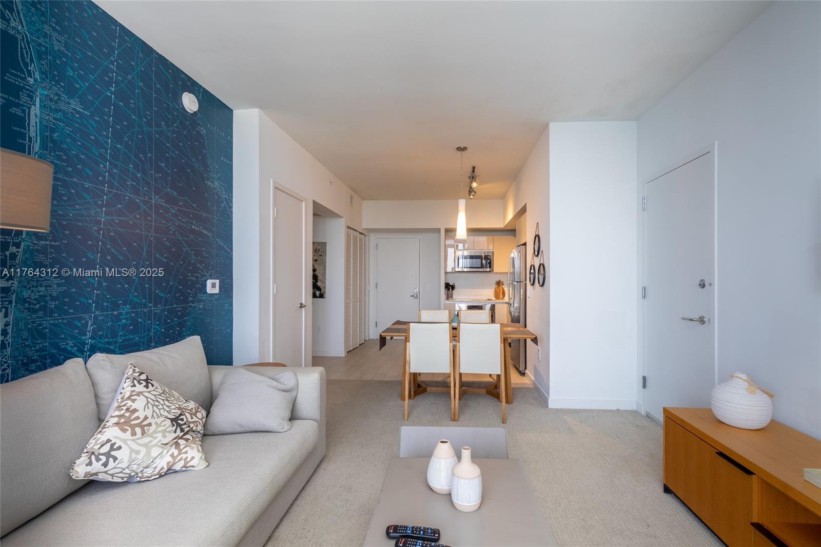 BEACHWALK CONDOMINIUM - Residential