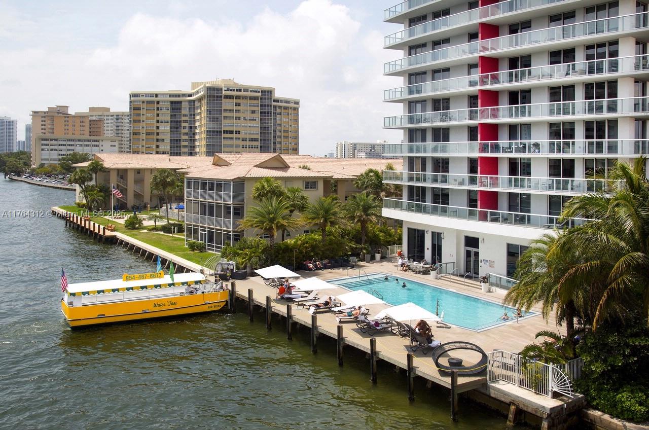 BEACHWALK CONDOMINIUM - Residential