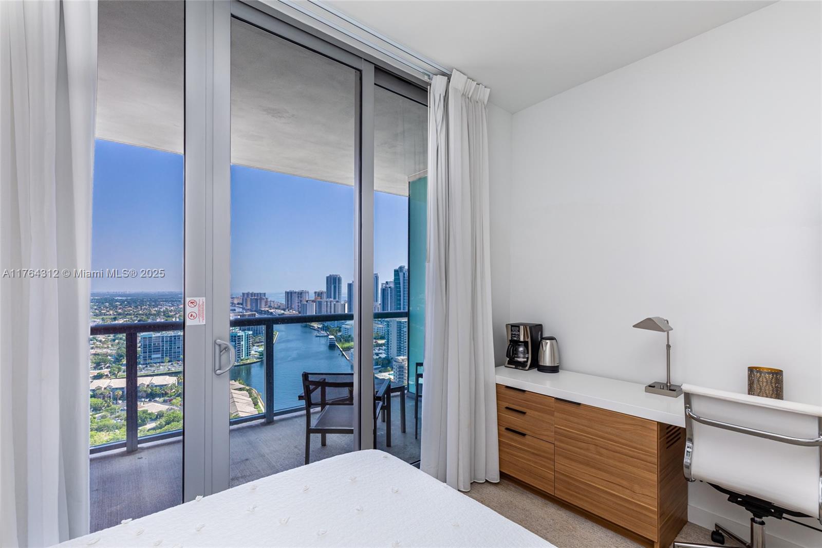 BEACHWALK CONDOMINIUM - Residential