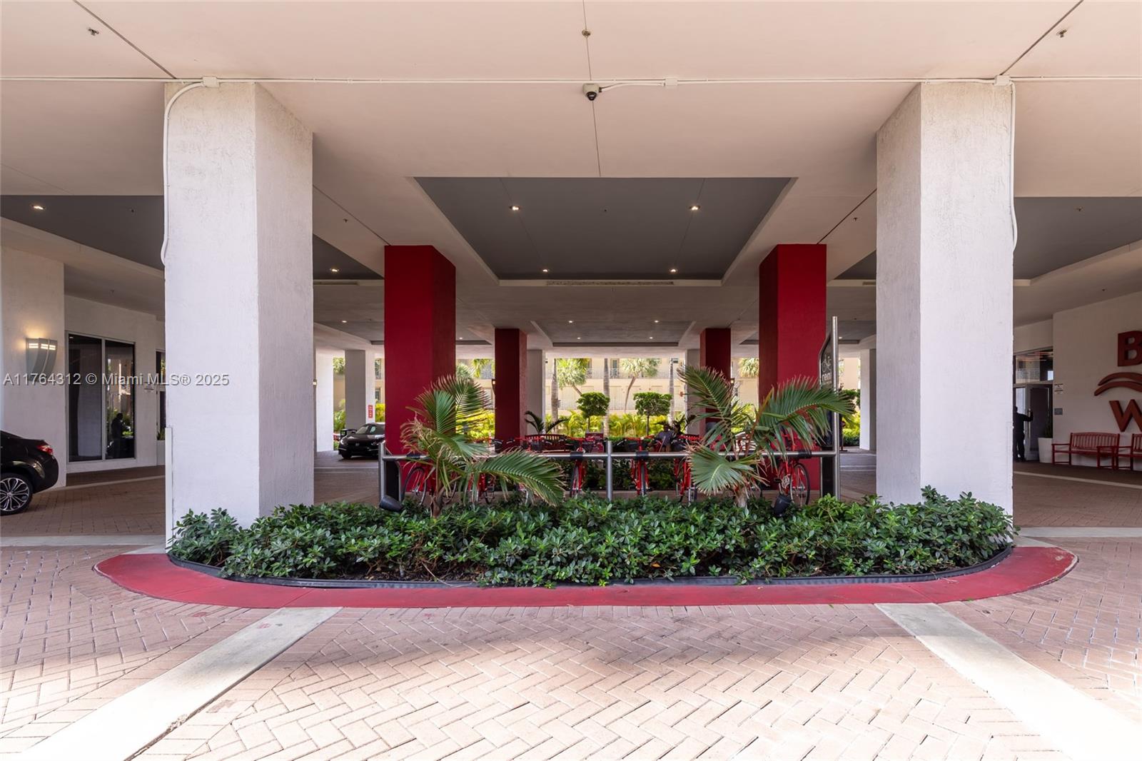 BEACHWALK CONDOMINIUM - Residential