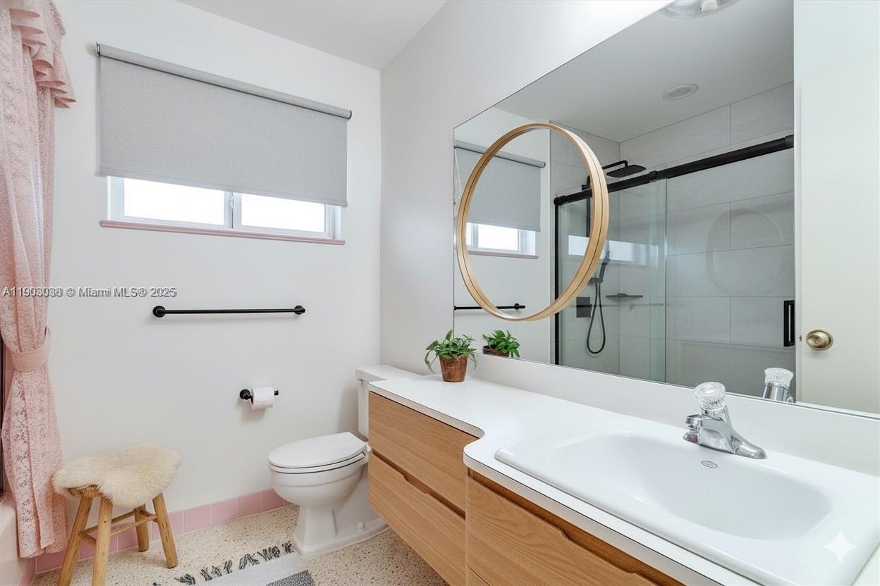 PALM SPRINGS LAKES 1ST AD - Residential