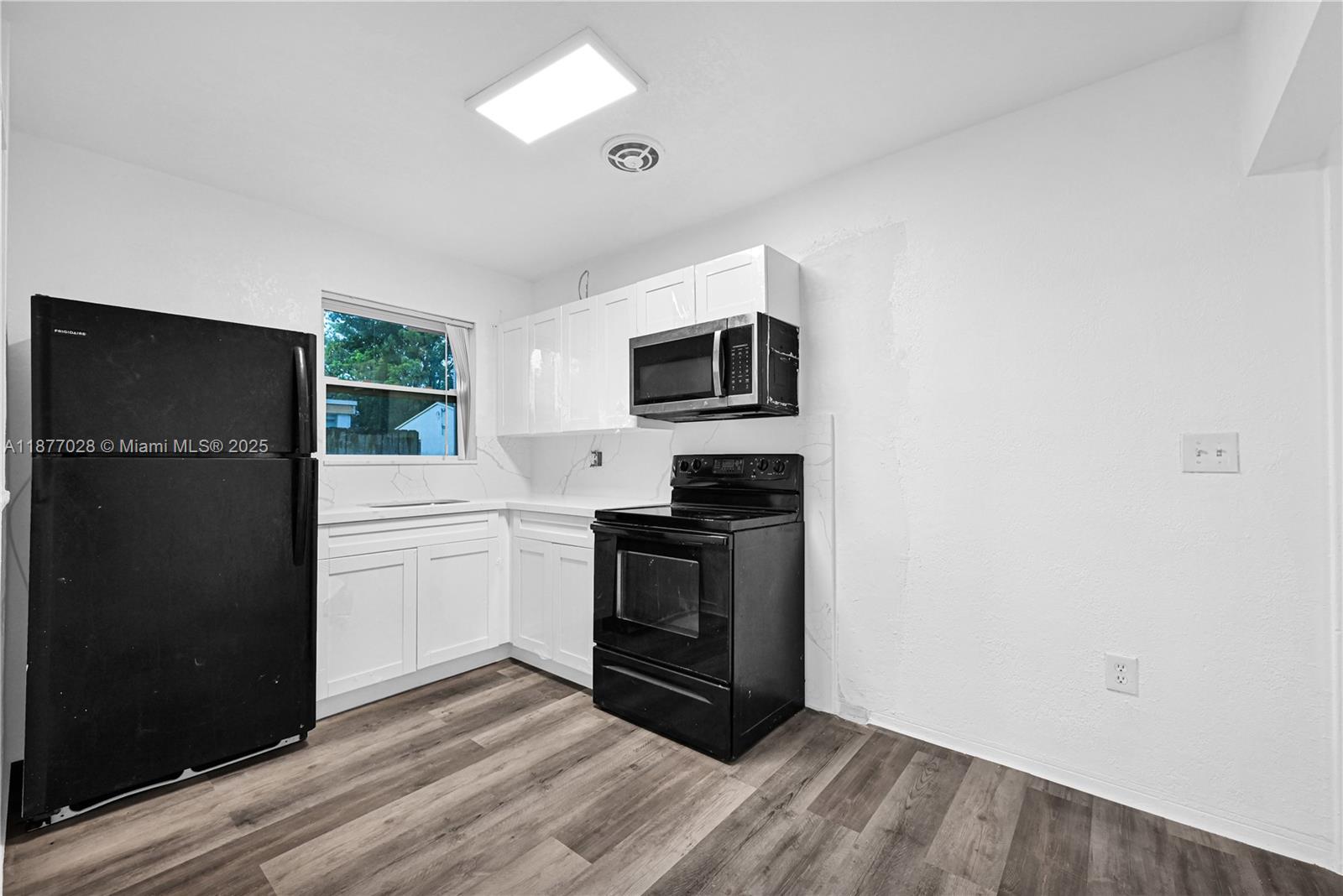 WASHINGTON HEIGHTS ADD - Residential Lease