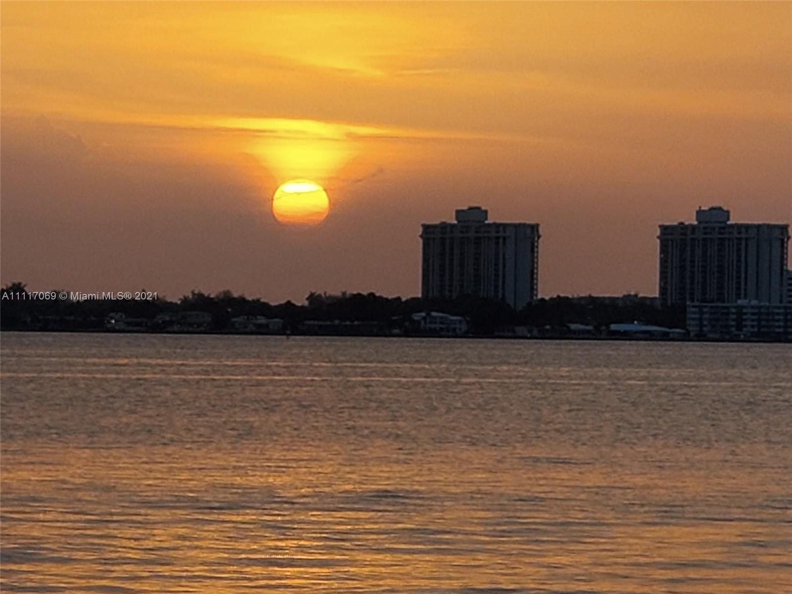 NORMANDY GOLF COURSE - Residential