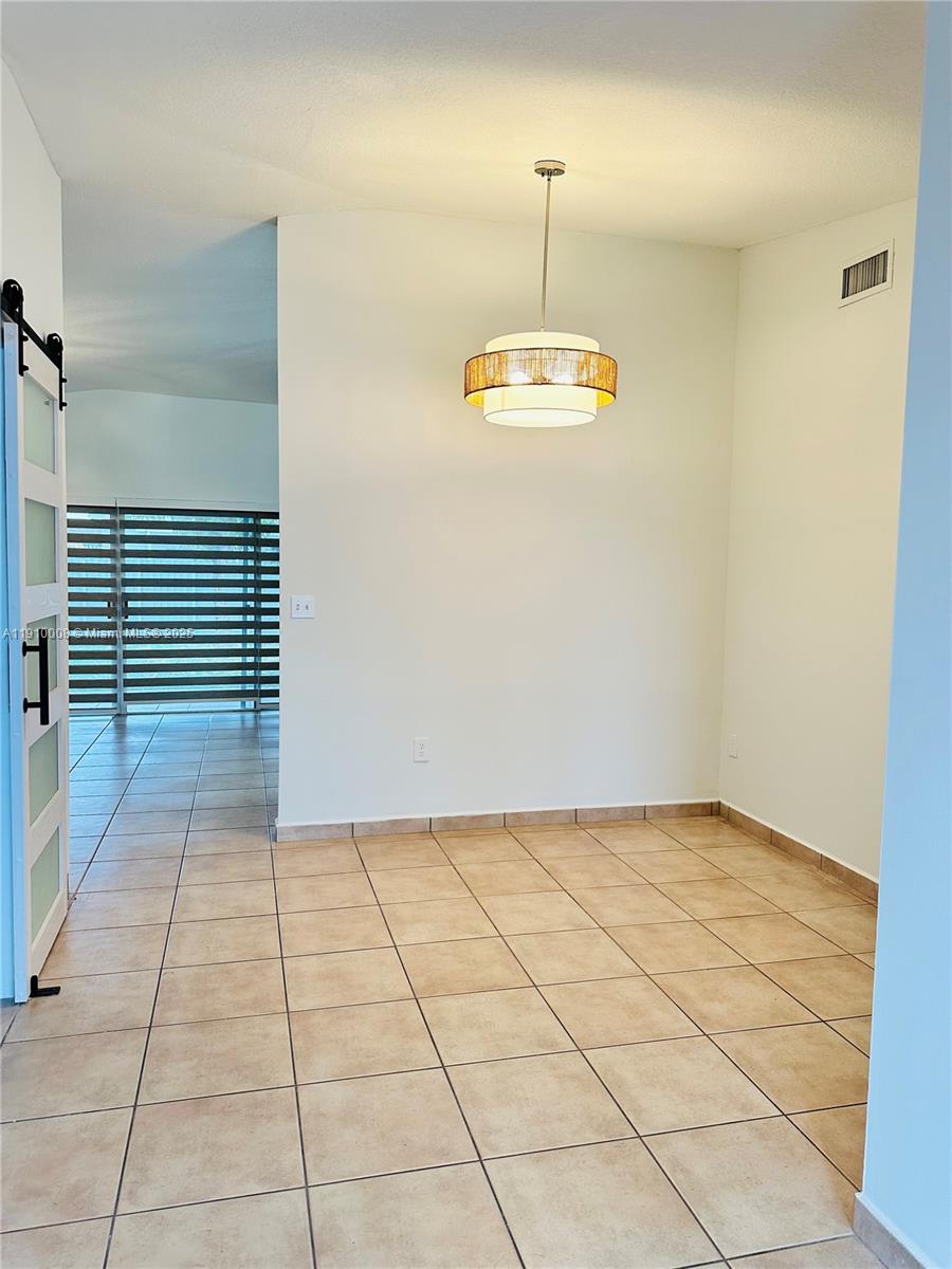 SUPERIOR HOMES ESTATES 1S - Residential Lease