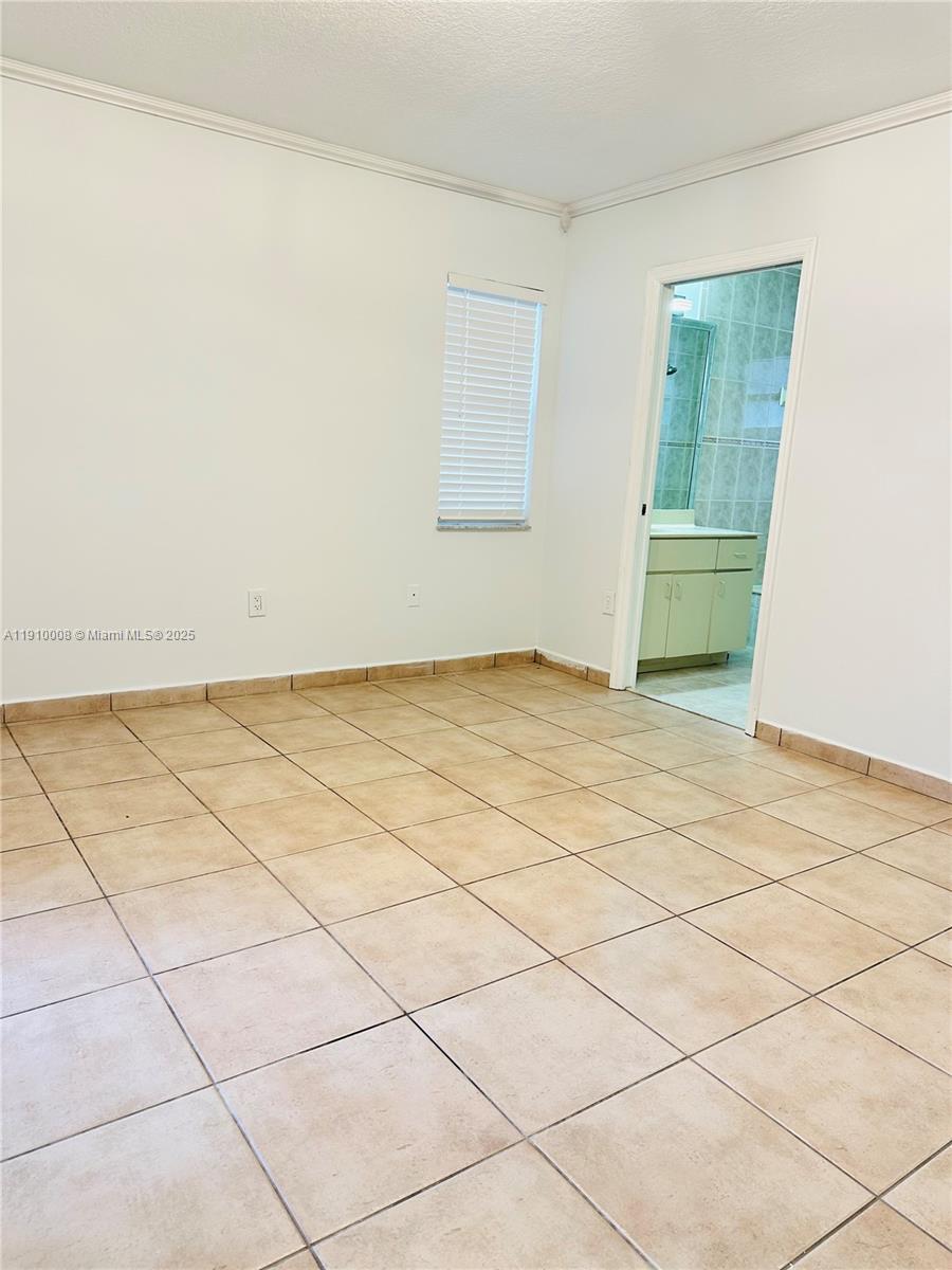 SUPERIOR HOMES ESTATES 1S - Residential Lease