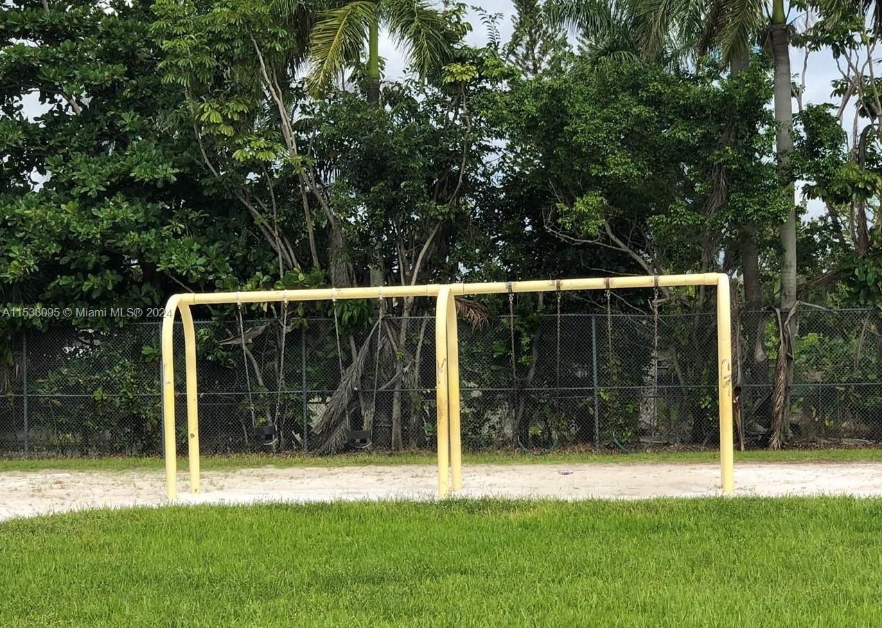 Sunset Palm Villas - Residential