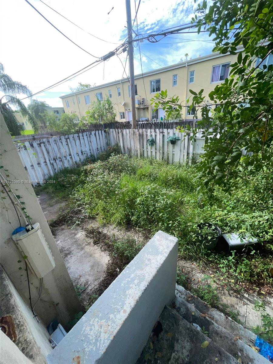 Sunset Palm Villas - Residential