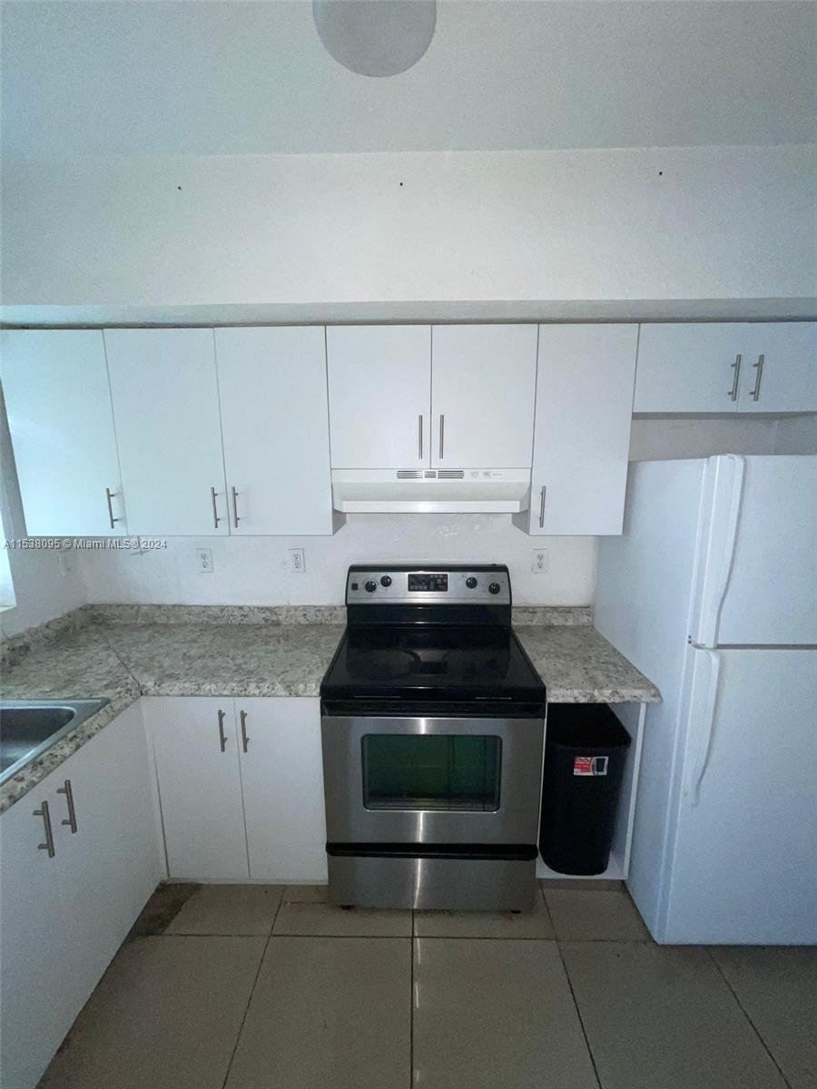 Sunset Palm Villas - Residential