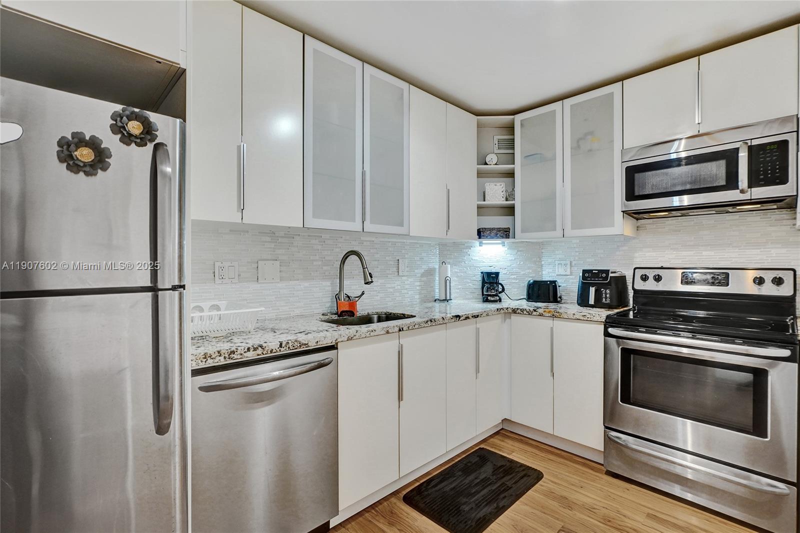 ARLEN HOUSE WEST CONDO - Residential Lease