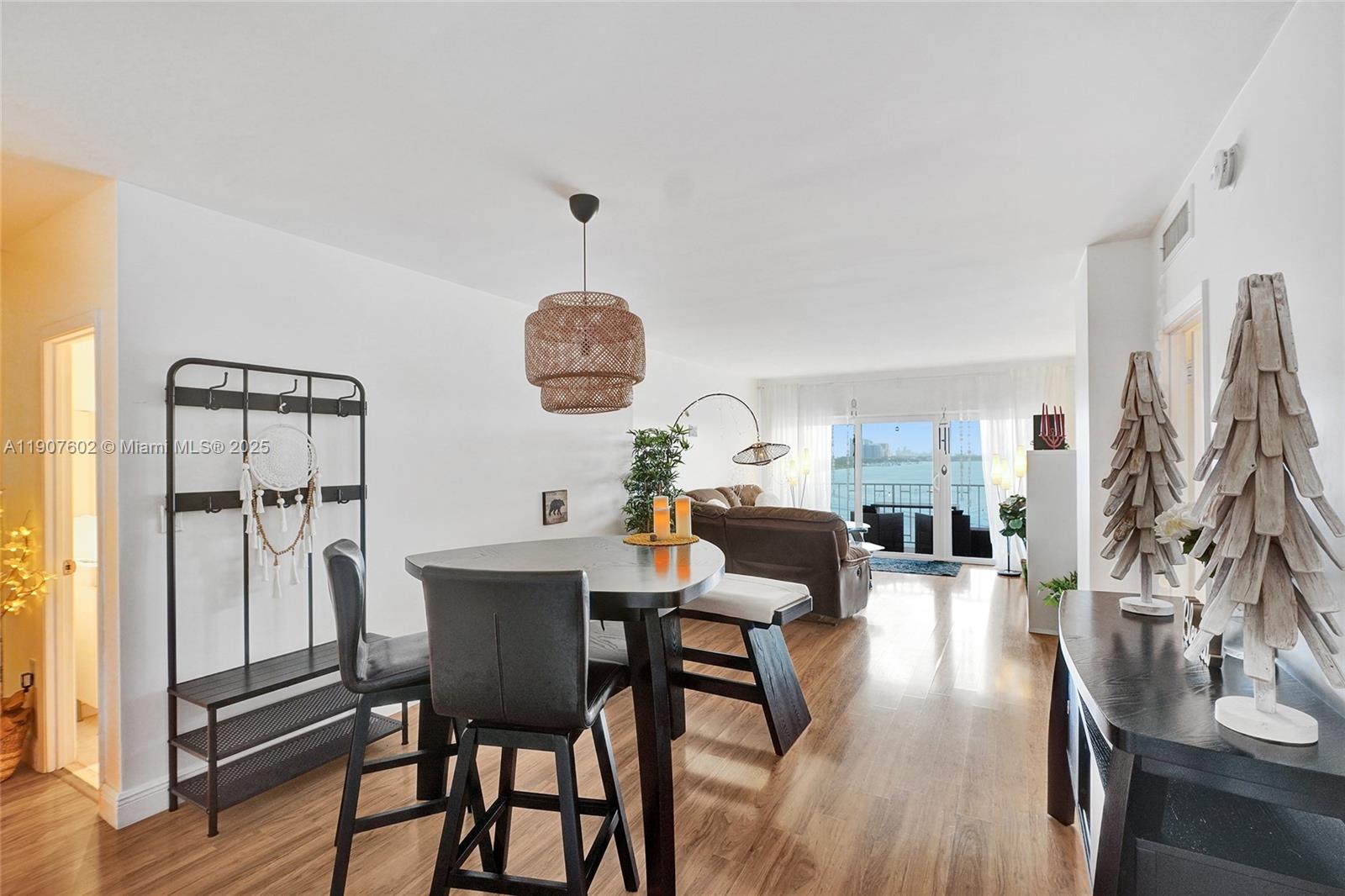 ARLEN HOUSE WEST CONDO - Residential Lease