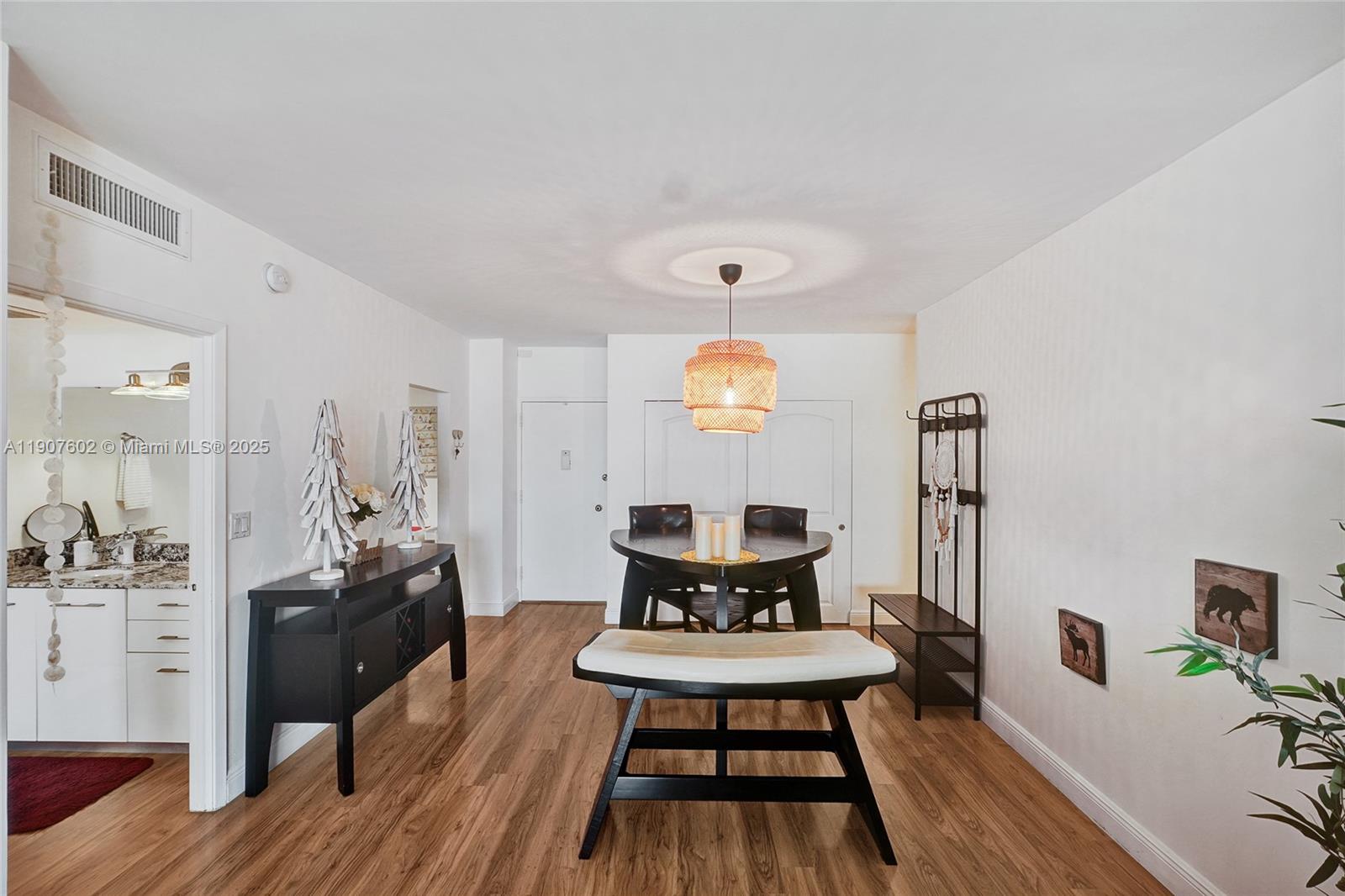 ARLEN HOUSE WEST CONDO - Residential Lease