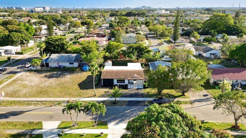 SANDERS PARK - Residential
