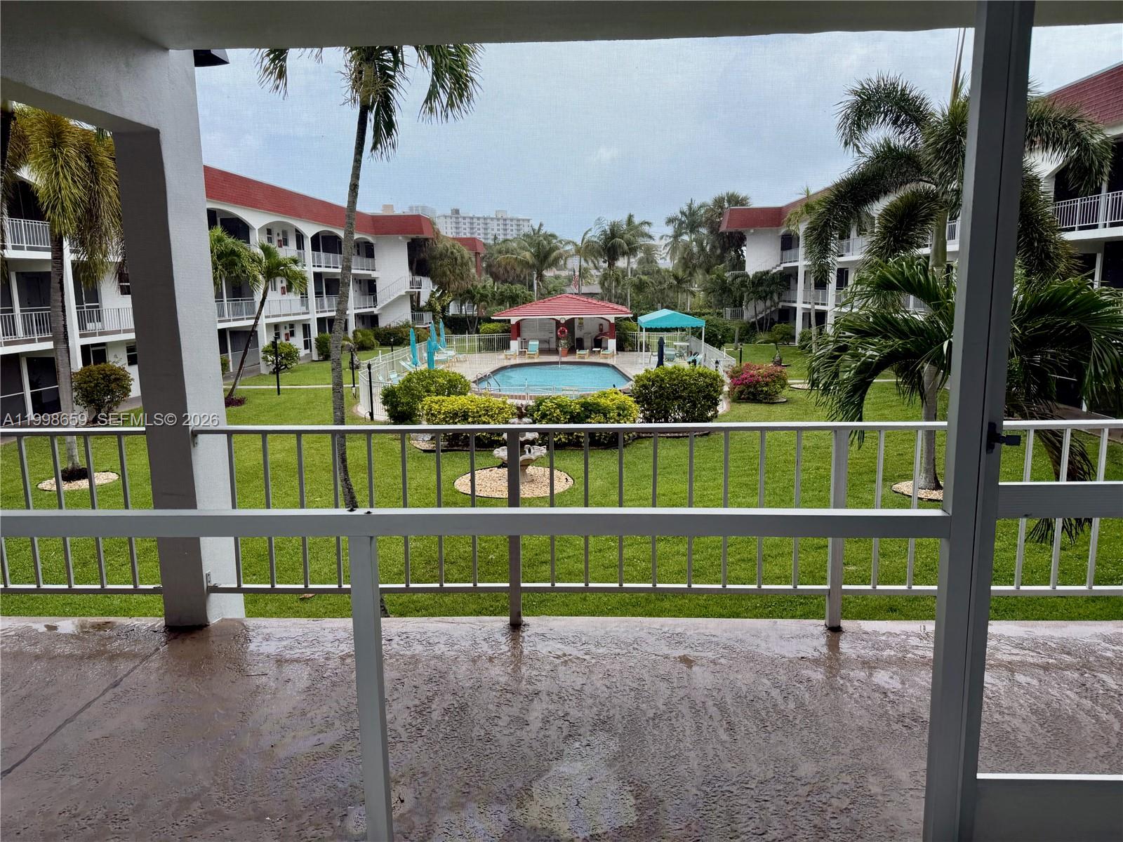 CASA PARADISO CO-OP - Residential