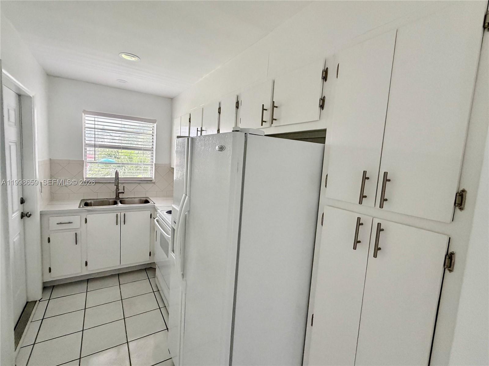 CASA PARADISO CO-OP - Residential