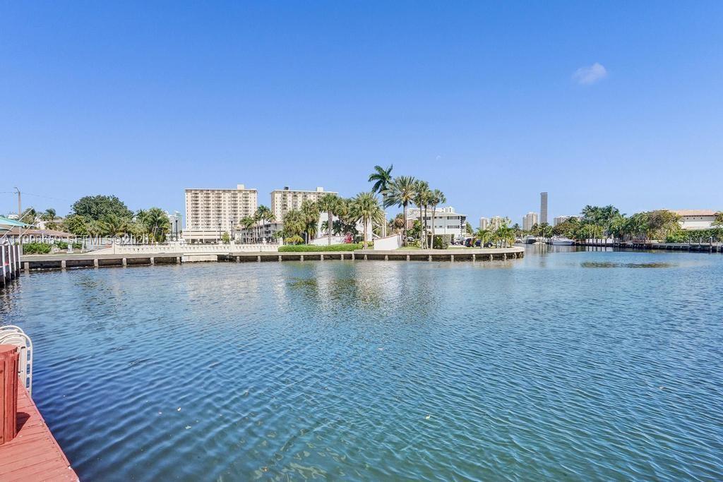 CASA PARADISO CO-OP - Residential