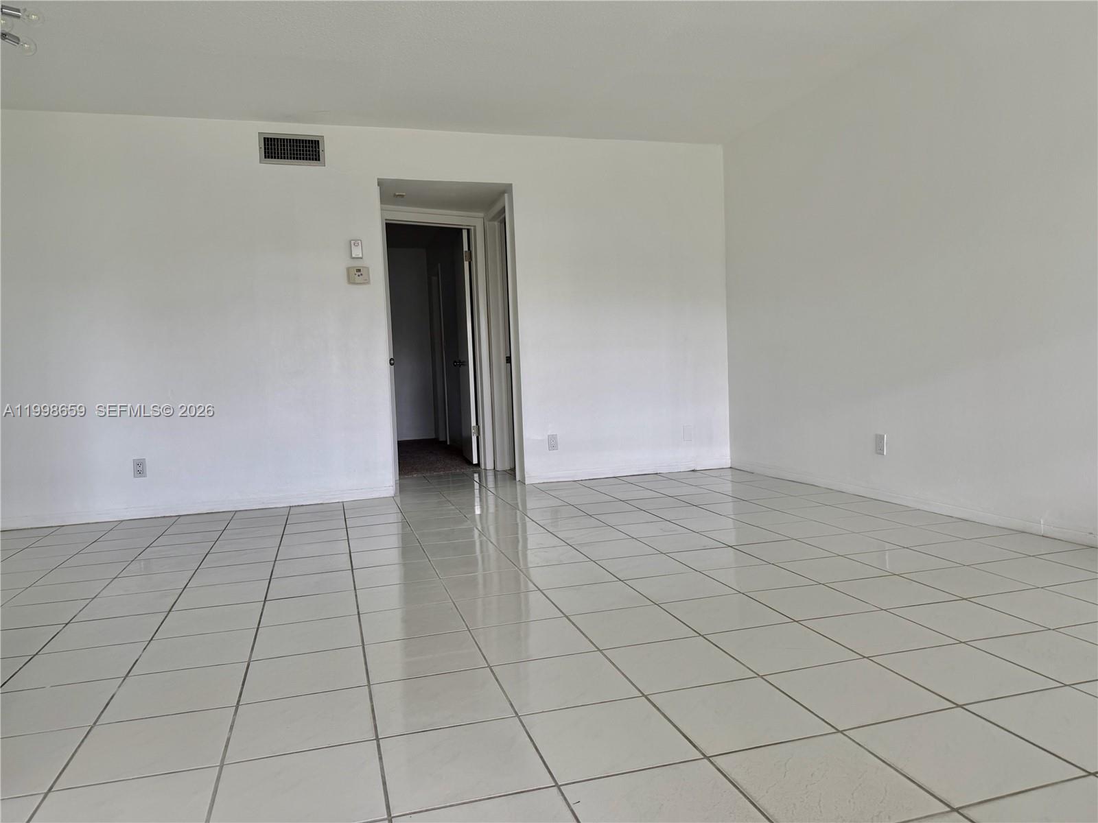 CASA PARADISO CO-OP - Residential