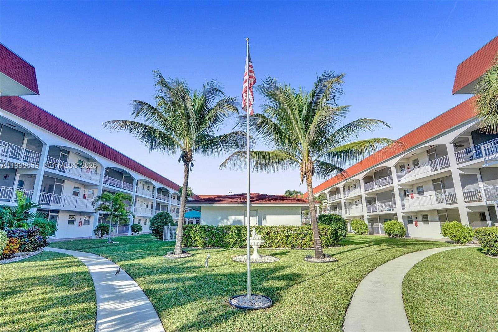 CASA PARADISO CO-OP - Residential