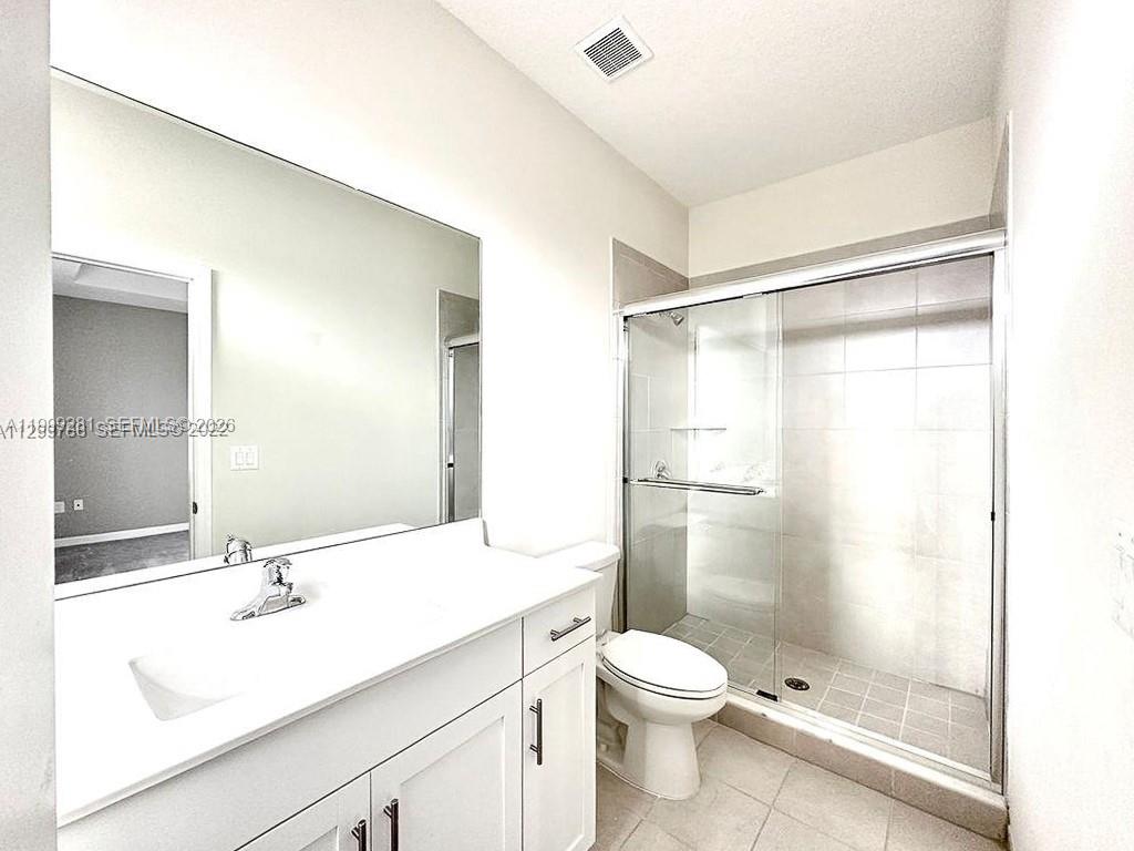 VIA VENTURA NEIGHBORHOOD - Residential