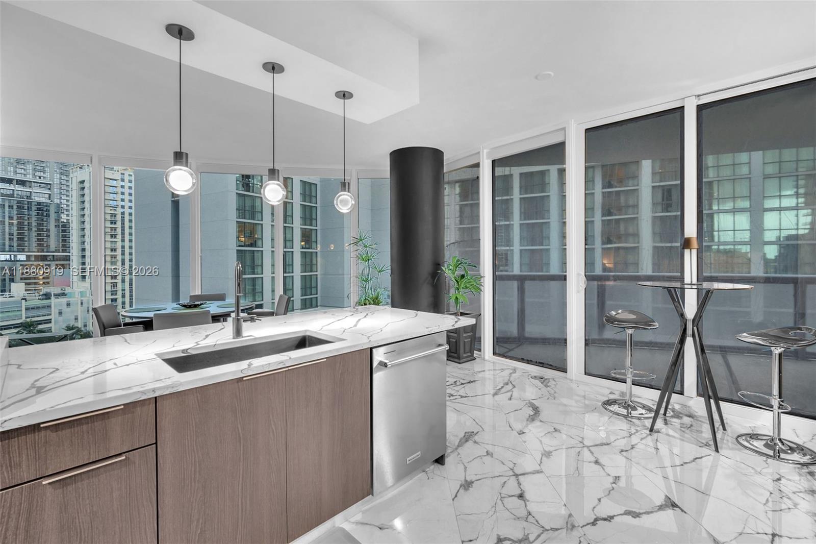 LAS OLAS RIVER HOUSE COND - Residential