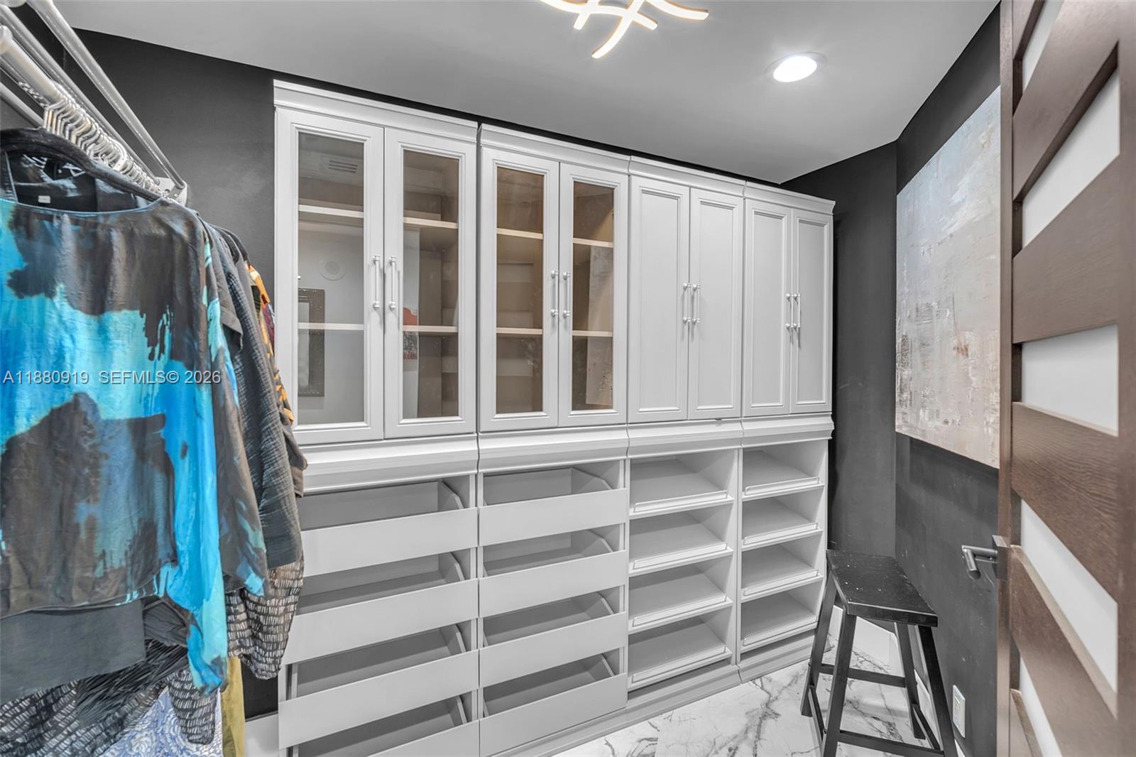 LAS OLAS RIVER HOUSE COND - Residential