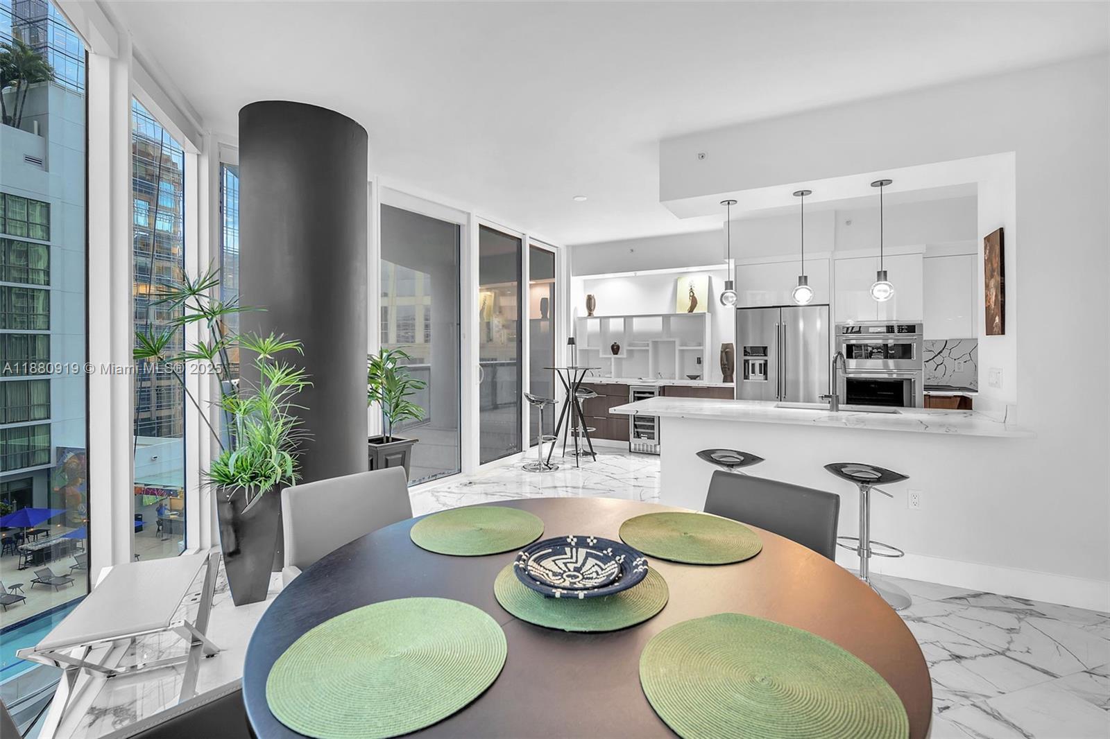 LAS OLAS RIVER HOUSE COND - Residential