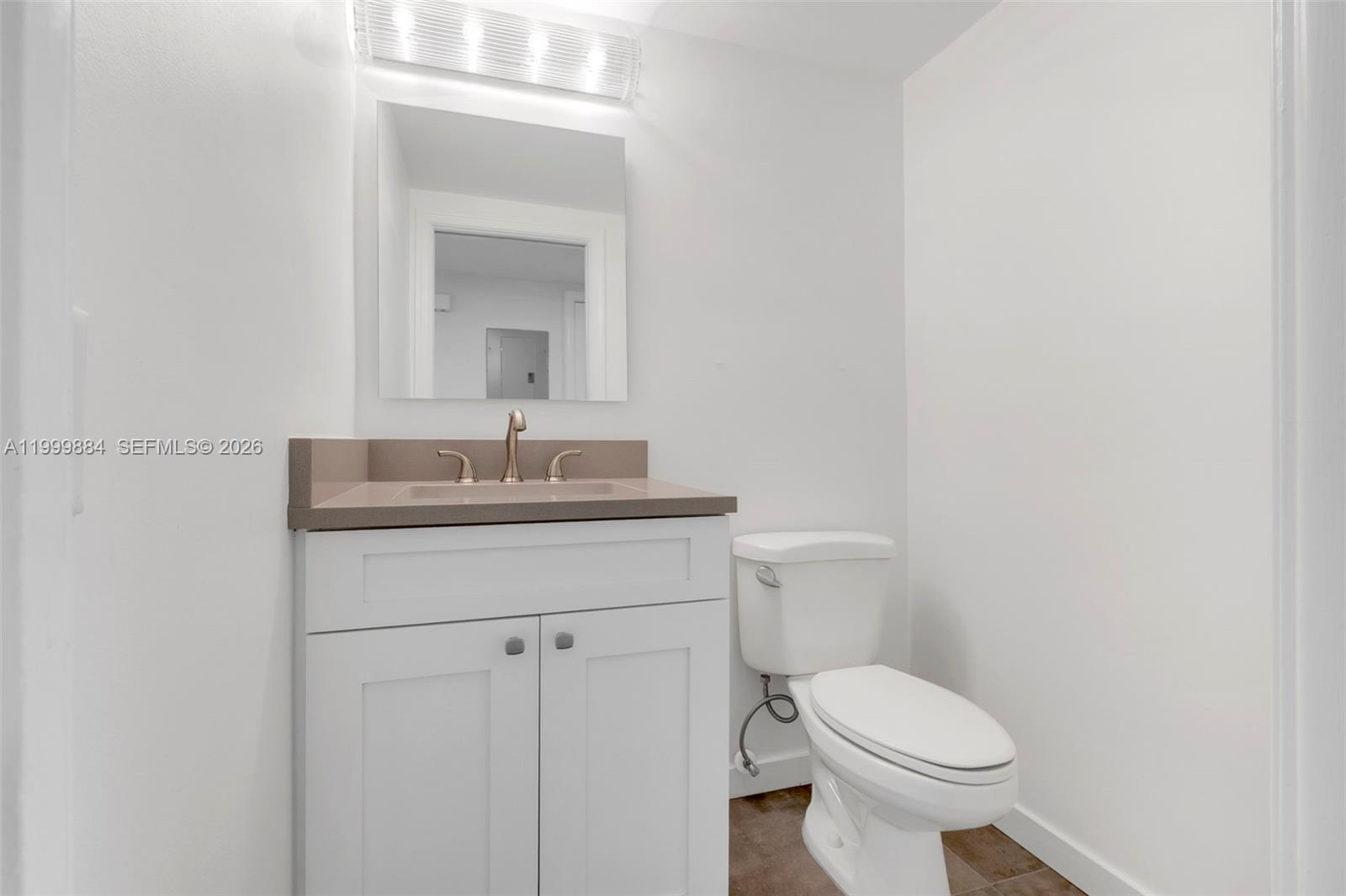 WINDSOR CONDO - Residential