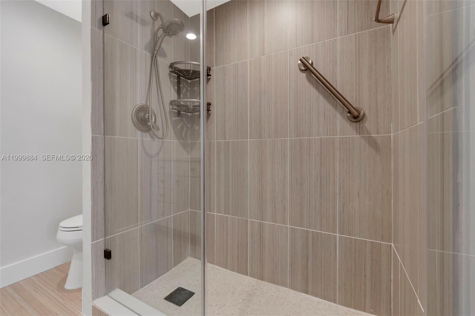 WINDSOR CONDO - Residential