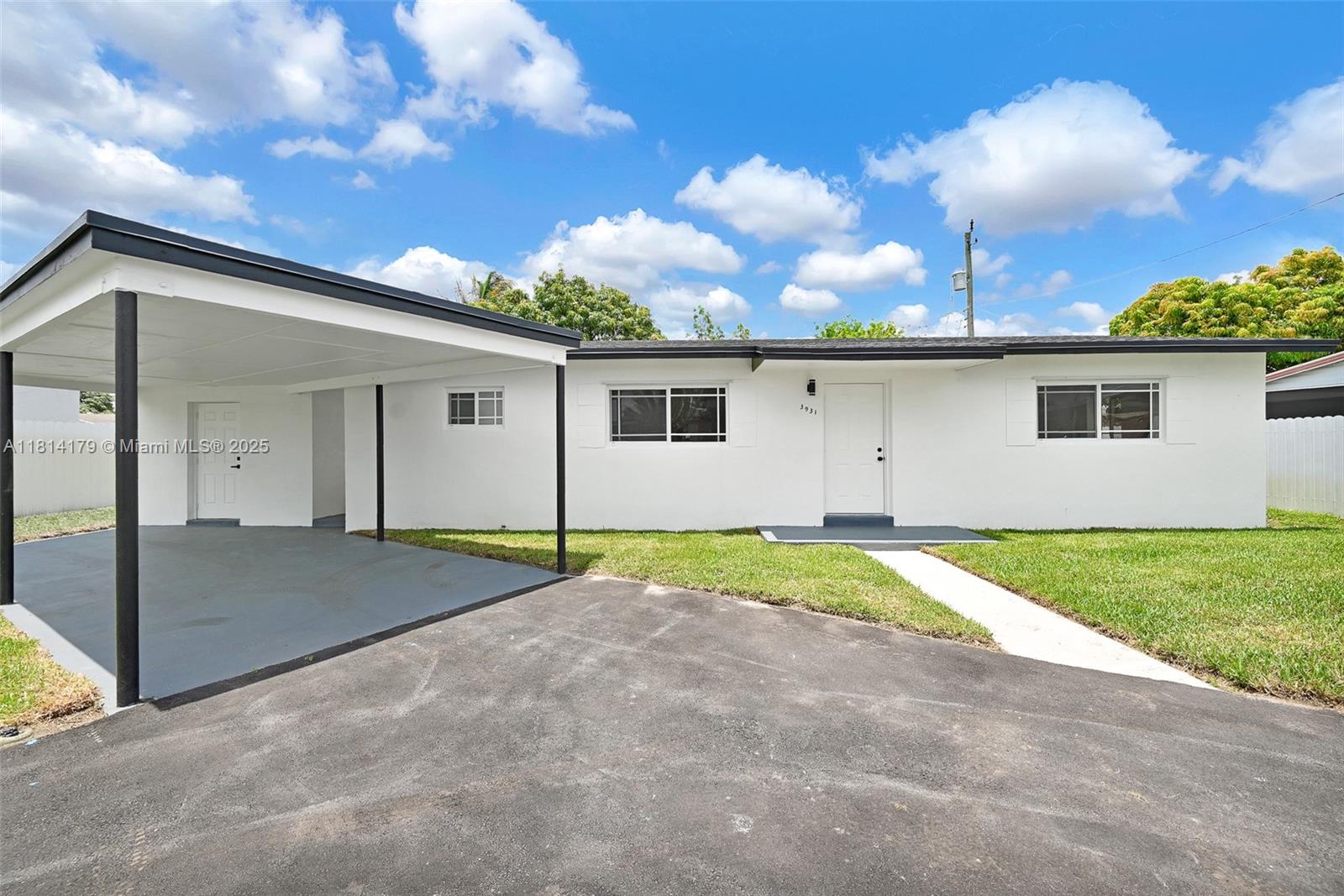 3931 Nw 172nd Ter, Miami Gardens, Broward County, Florida - 3 Bedrooms  
2 Bathrooms - 