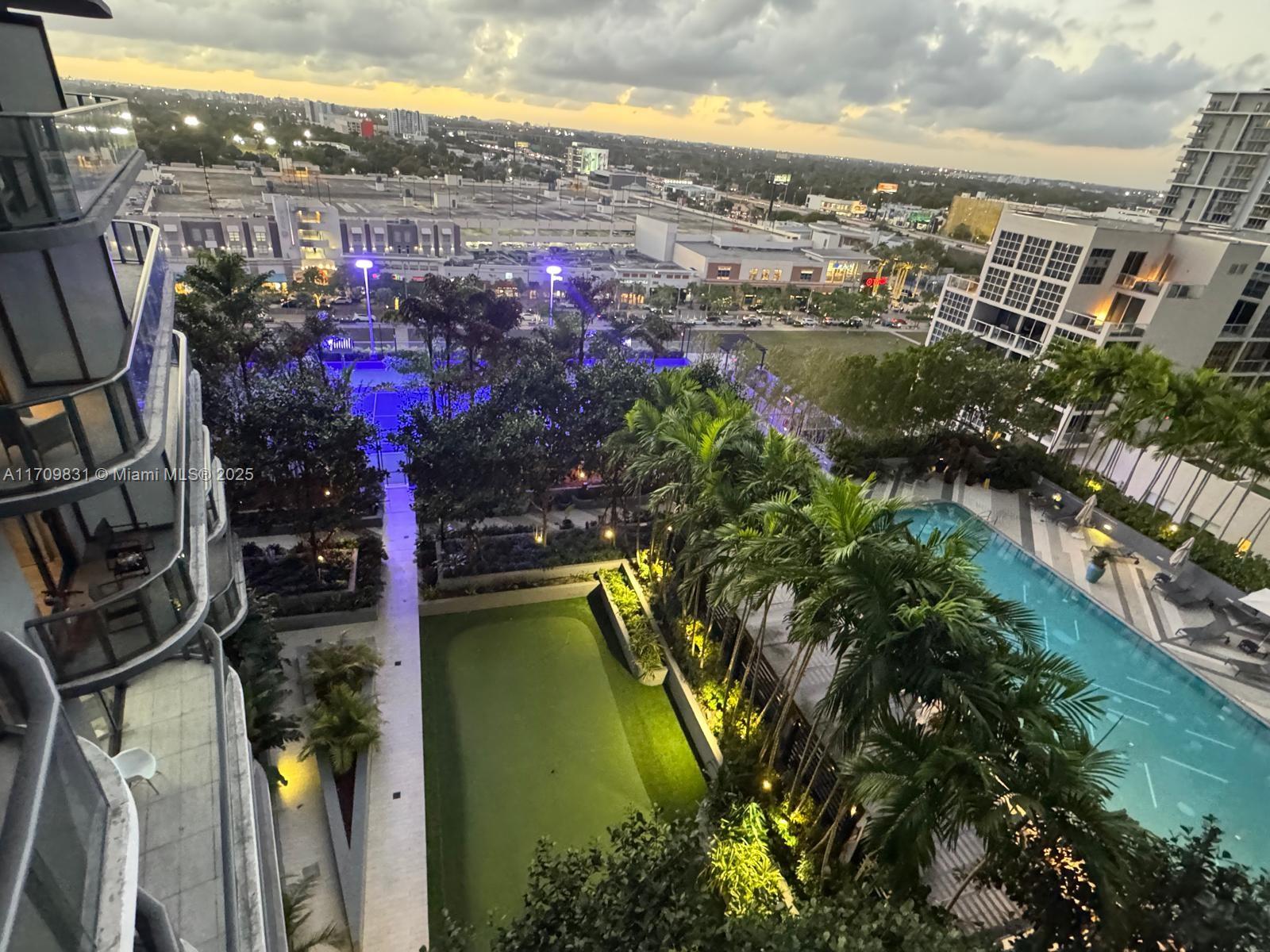 3401 MIDTOWN CONDO - Residential