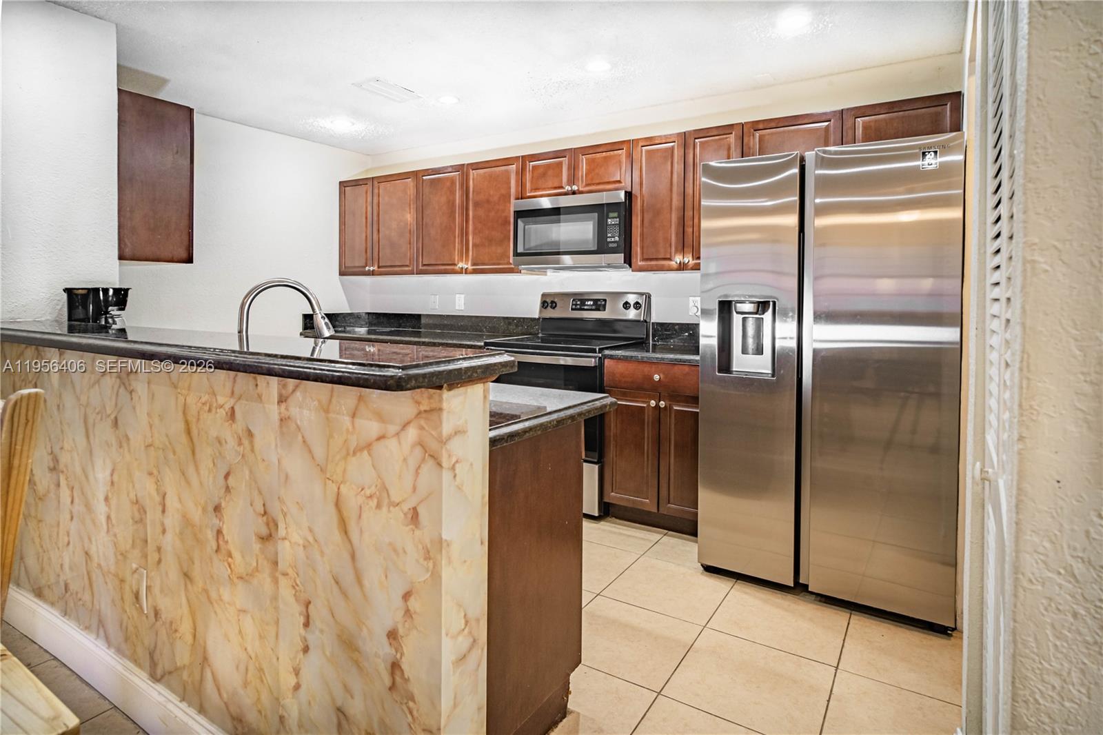 Deer Point - Residential